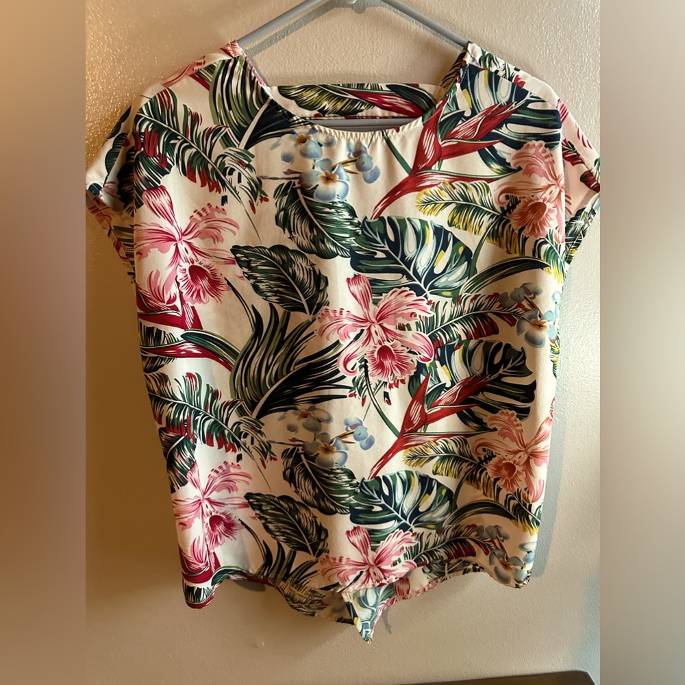 Floral print top